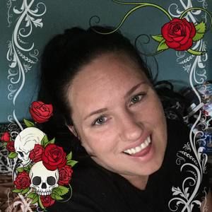 Meet your Posher, Crystal